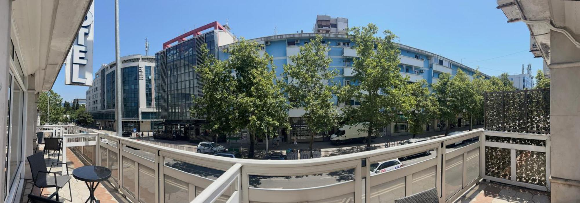 Hotel Bojatours Подгориця Екстер'єр фото