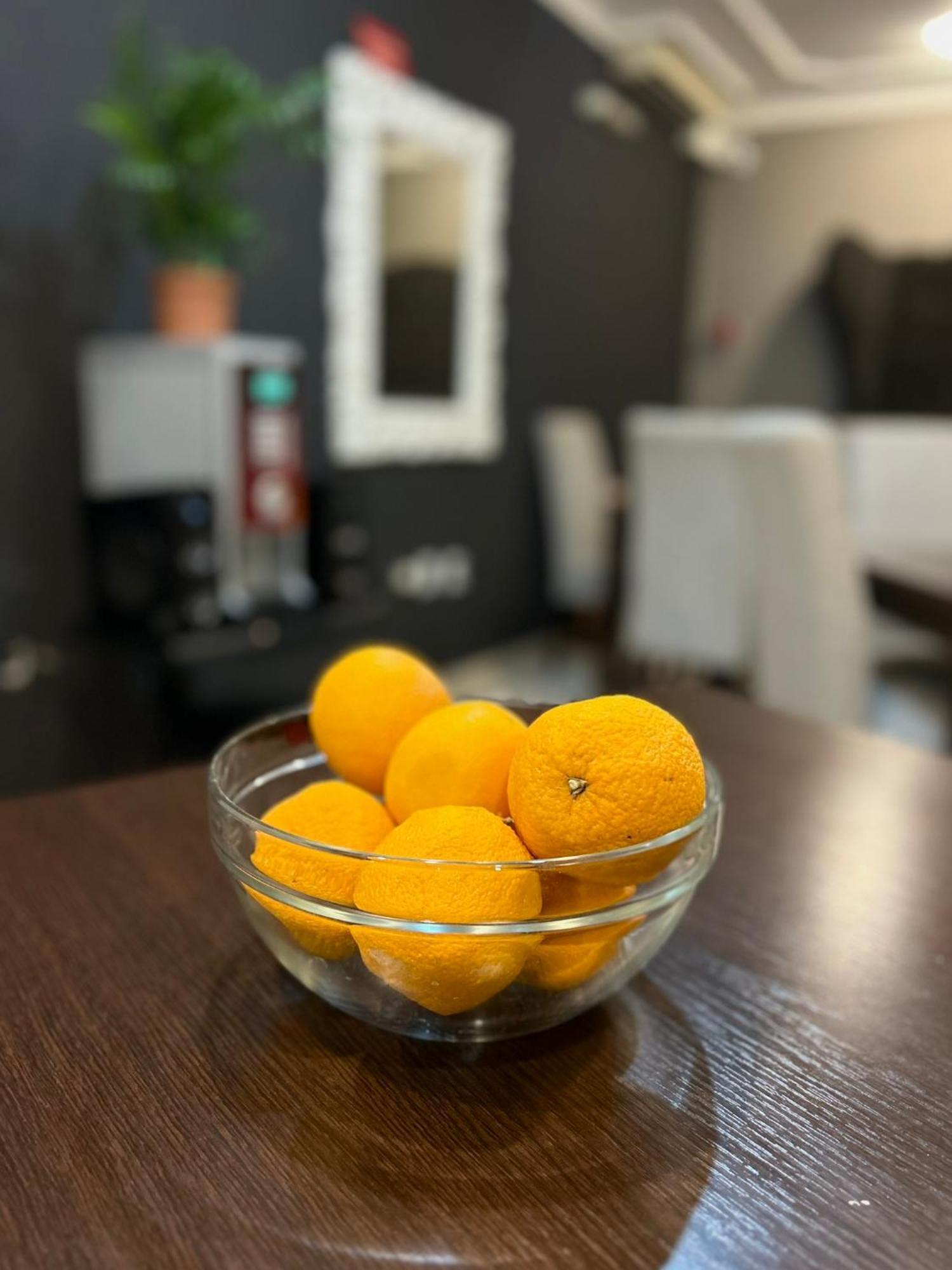 Hotel Bojatours Подгориця Екстер'єр фото